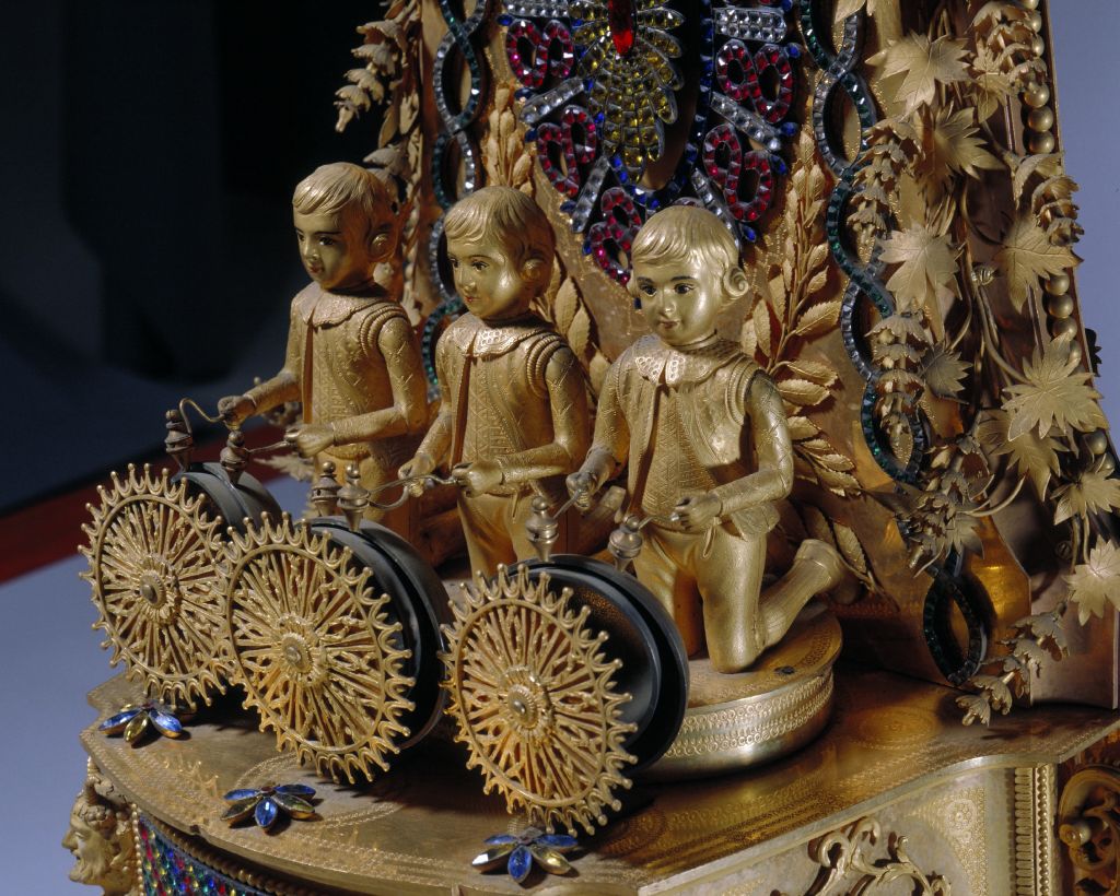 图片[2]-Gold-plated copper ball with three people playing music clock-China Archive